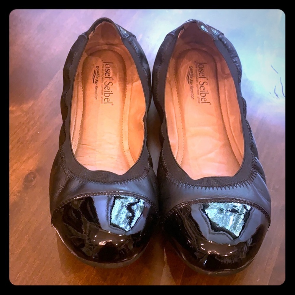 Josef Seibel Patent Leather flats 10  Comfort Shoes